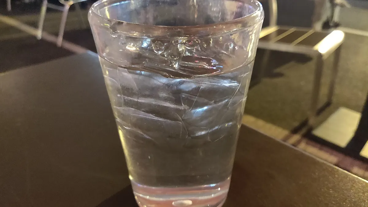 尿酸偏高怎么办?和痛风的关系没那么简单